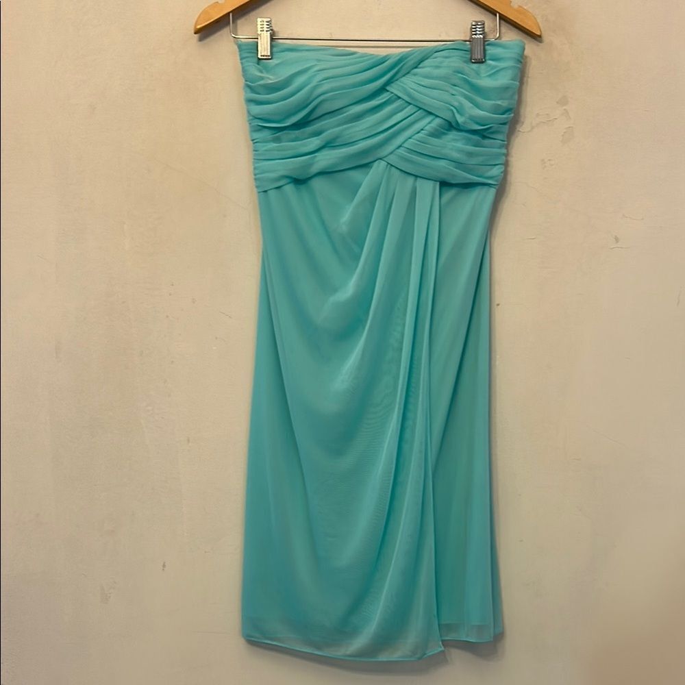 David’s Bridal Aqua Short Flowy Strapless Mesh Dress Size 4 New